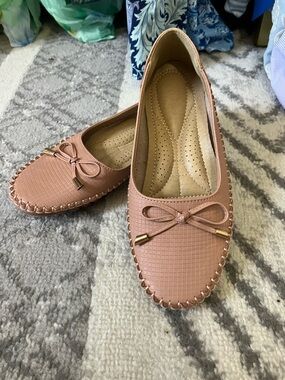NWOT Blush Pink Loafers Size 36/US 6